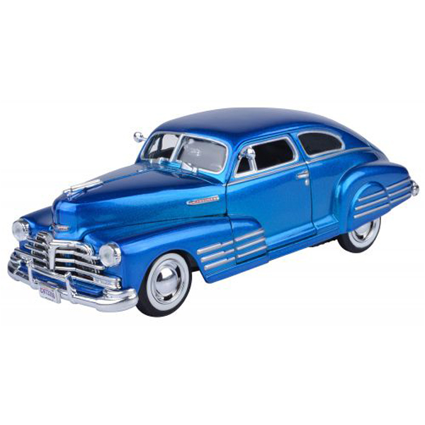 Motor Max Metalni autić Chevy Aerosedan Fleetline 1:24 1948 25/73266AC - ODDO igračke